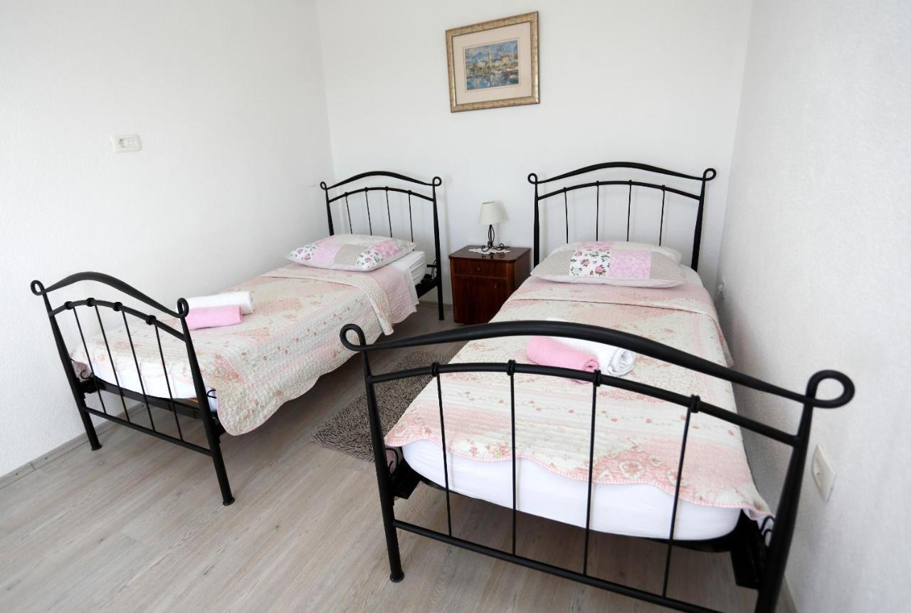 Klis Holiday Home Miklica מראה חיצוני תמונה