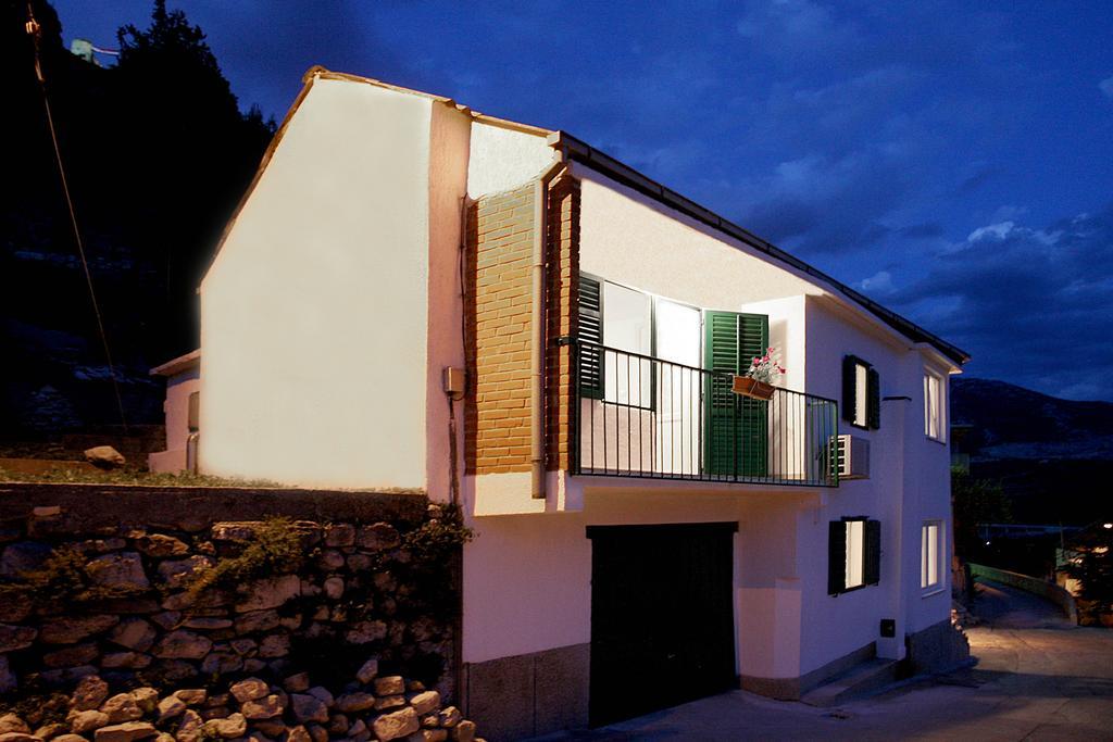 Klis Holiday Home Miklica מראה חיצוני תמונה